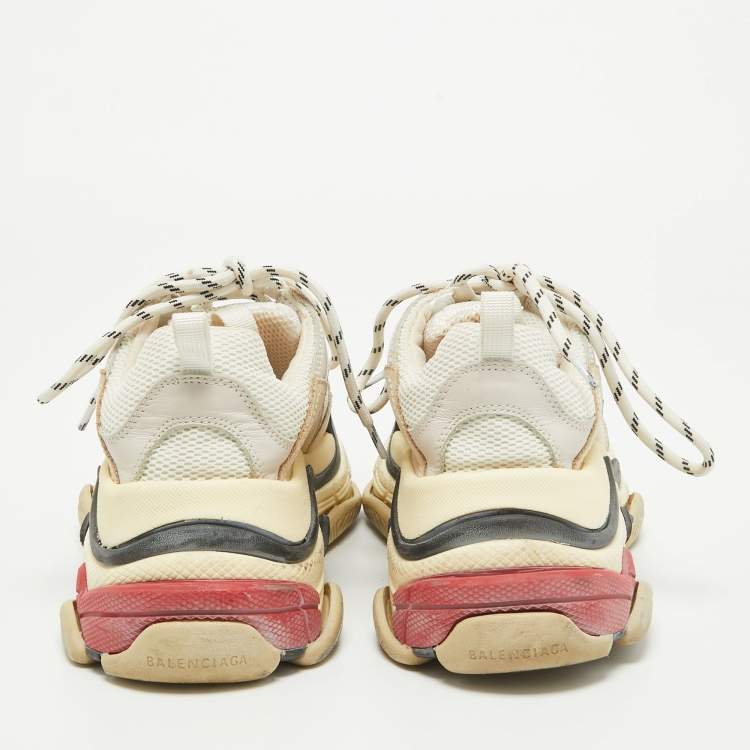 Pre Owned Balenciaga Cream/White Nubuck and Mesh Triple S Sneakers Size 39