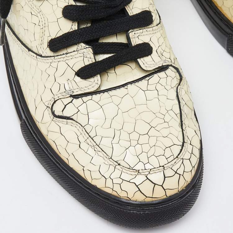 مملوكة مسبقًا Balenciaga White Textured Leather High Top Sneakers Size 40