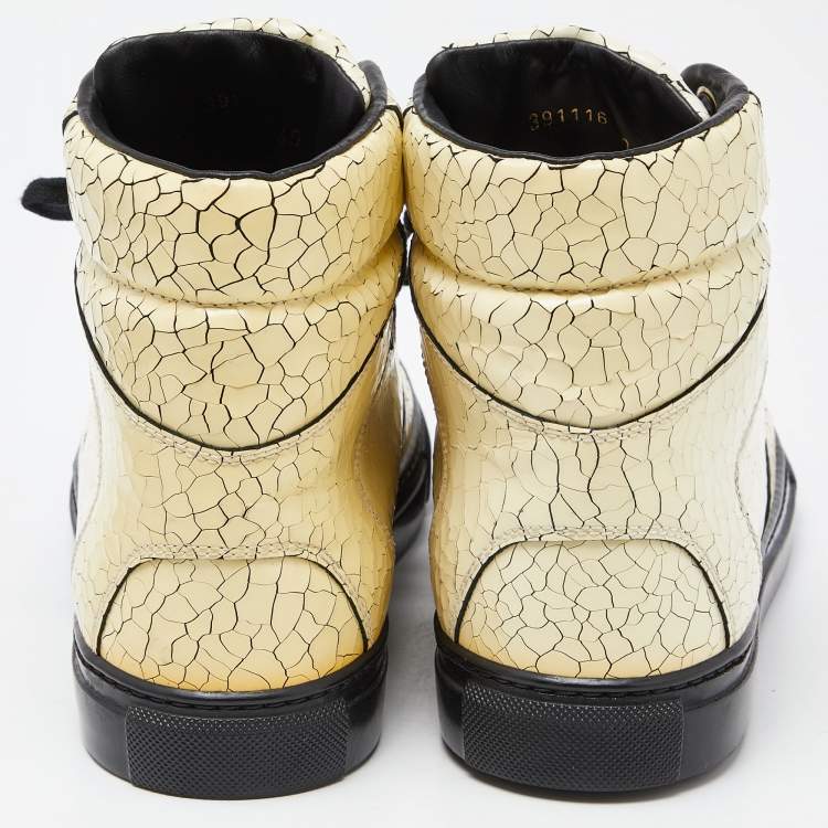 مملوكة مسبقًا Balenciaga White Textured Leather High Top Sneakers Size 40