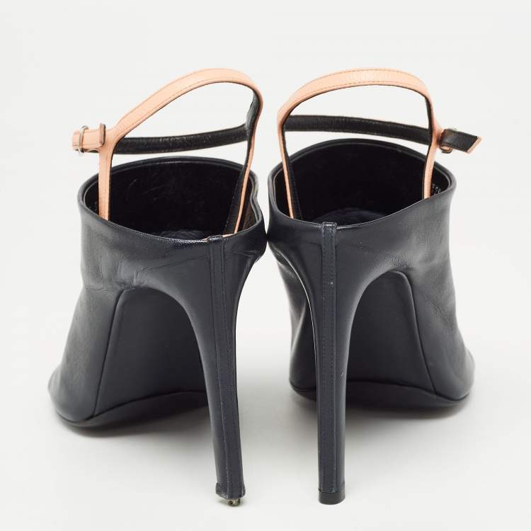 Pre Owned Balenciaga  Black Leather Ankle Strap Sandals Size 38