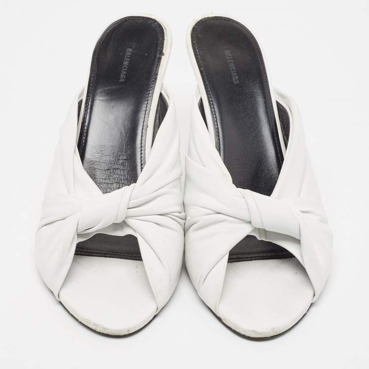 Pre Owned Balenciaga White Leather Knot Open Toe Slide Sandals Size 40.5
