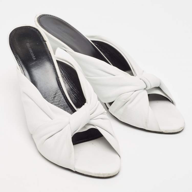 Pre Owned Balenciaga White Leather Knot Open Toe Slide Sandals Size 40.5
