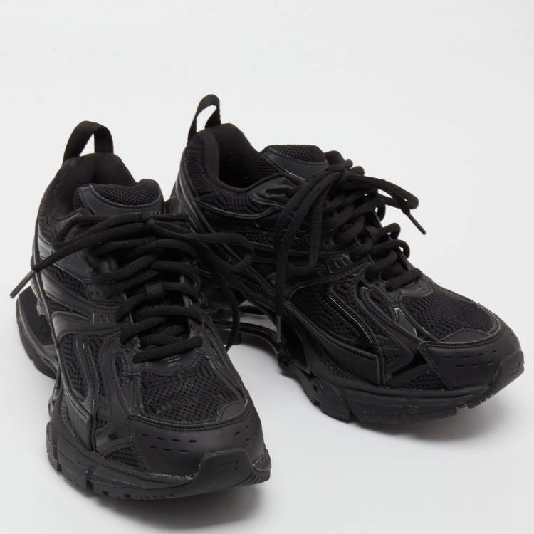 Pre Owned Balenciaga Black Mesh And Synthetic Leather Runner Low Top Sneakers Size 38