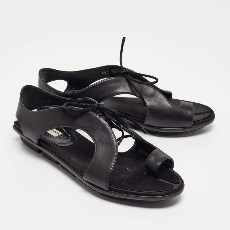 Pre Owned Balenciaga Black Leather Toe Ring Flat Sandals Size 40