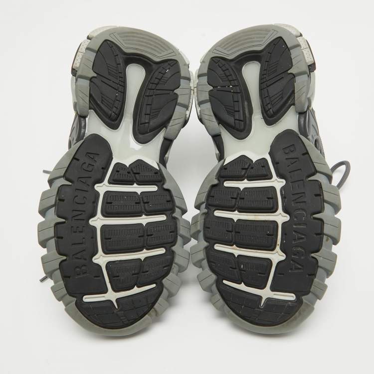مملوكة مسبقًا Balenciaga Grey/Black Faux Leather and Mesh Track 2 Sneakers Size 36