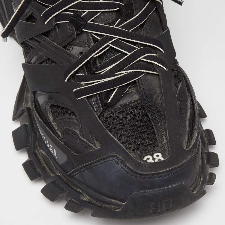 مملوكة مسبقًا Balenciaga Black Mesh and Faux Leather Track Sneakers Size 38 