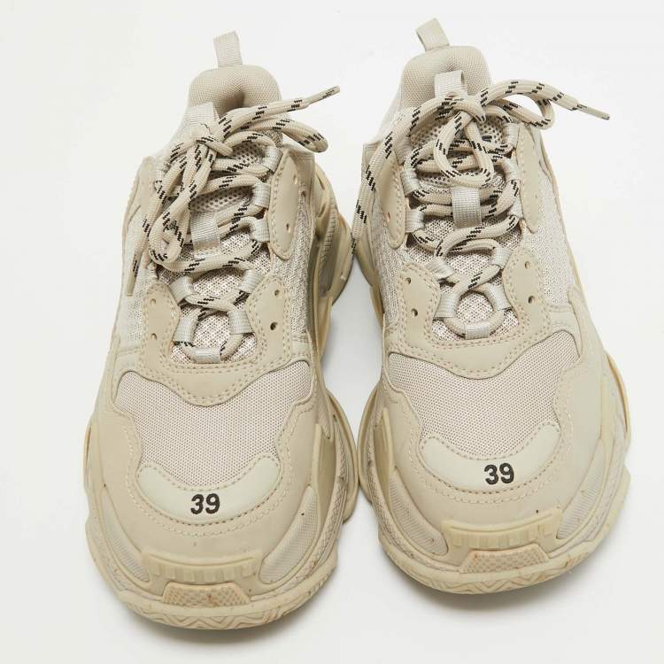 Pre Owned Balenciaga Grey Faux Leather and Mesh Triple S Sneakers Size 39