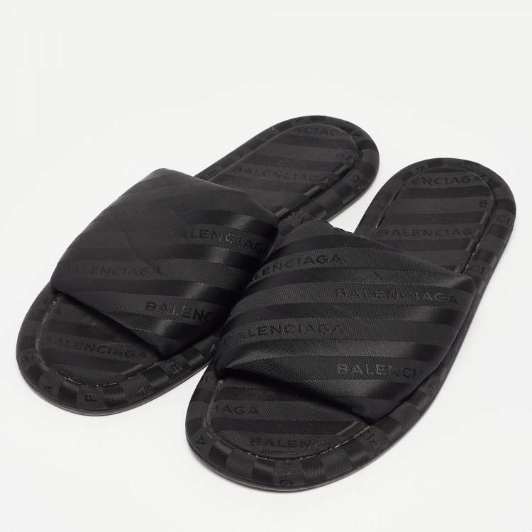 مملوكة مسبقًا Balenciaga Black Logo Print Fabric Flat Slides Size 38