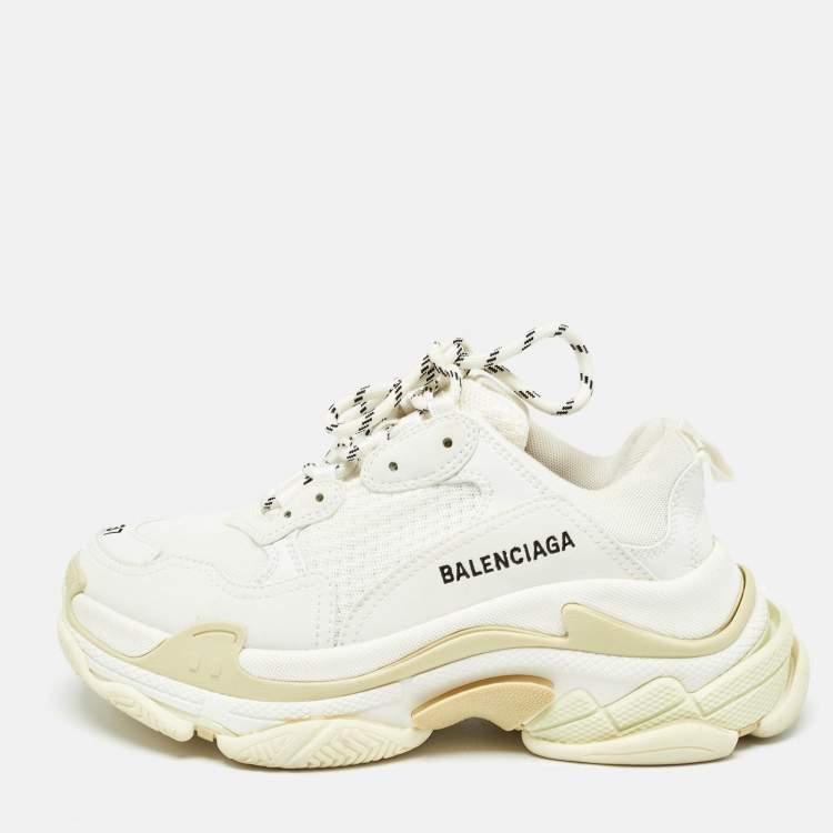 مملوكة مسبقًا Balenciaga White Faux Leather and Mesh Triple S Sneakers Size 37