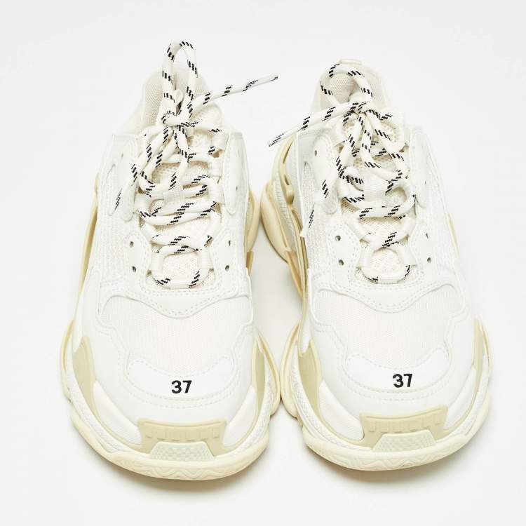 مملوكة مسبقًا Balenciaga White Faux Leather and Mesh Triple S Sneakers Size 37