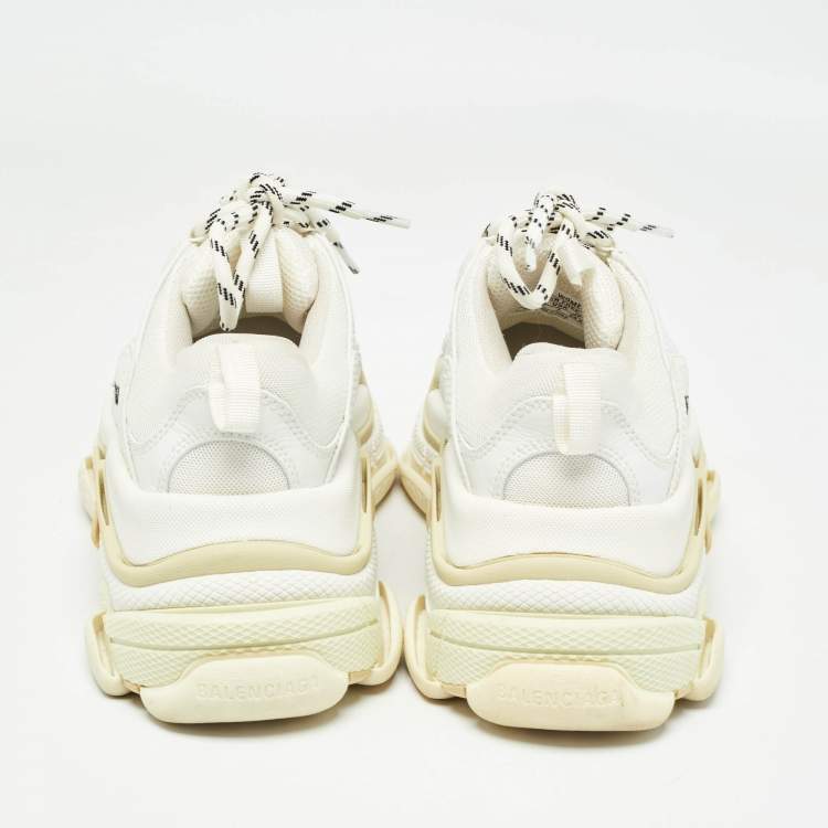 مملوكة مسبقًا Balenciaga White Faux Leather and Mesh Triple S Sneakers Size 37