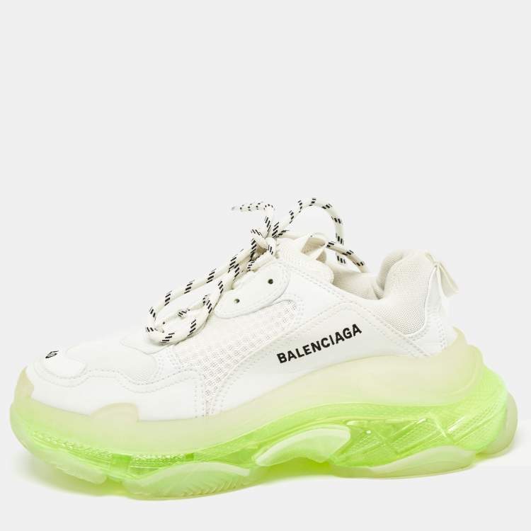 مملوكة مسبقًا Balenciaga White Faux Leather and Mesh Triple S Clear Sneakers Size 40