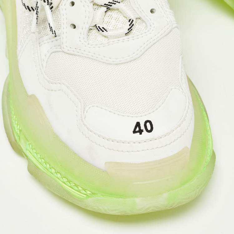 مملوكة مسبقًا Balenciaga White Faux Leather and Mesh Triple S Clear Sneakers Size 40