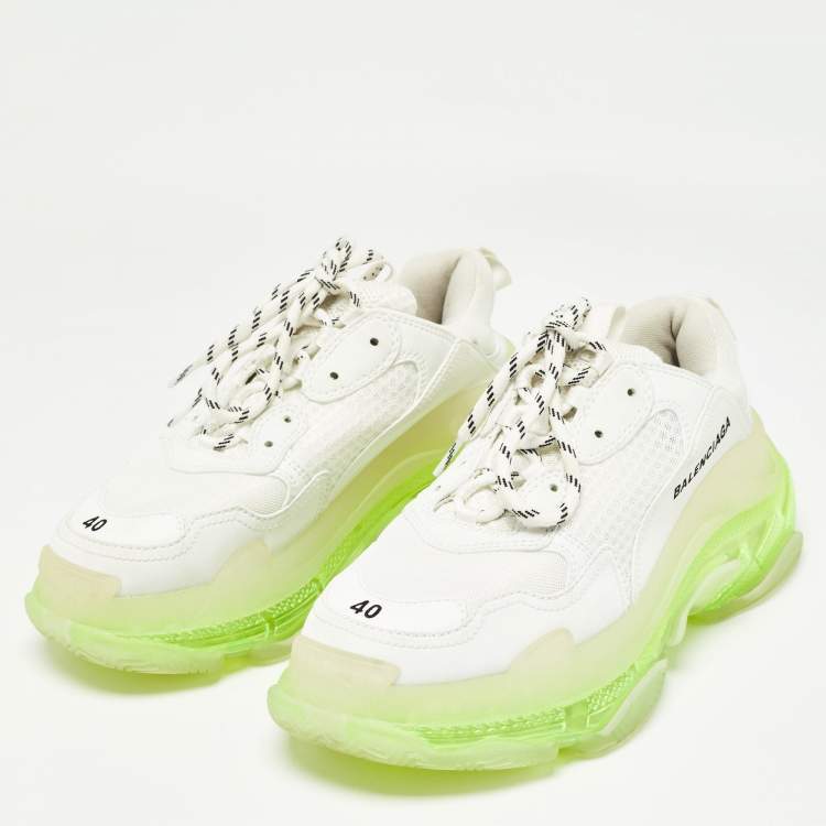 مملوكة مسبقًا Balenciaga White Faux Leather and Mesh Triple S Clear Sneakers Size 40