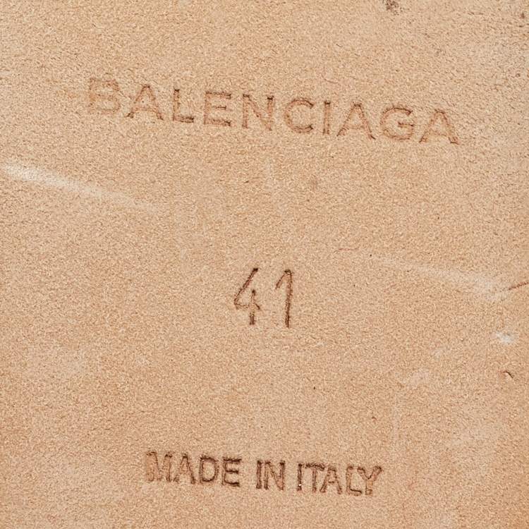 Pre Owned Balenciaga Beige Leather Ballet  Flats Size 41