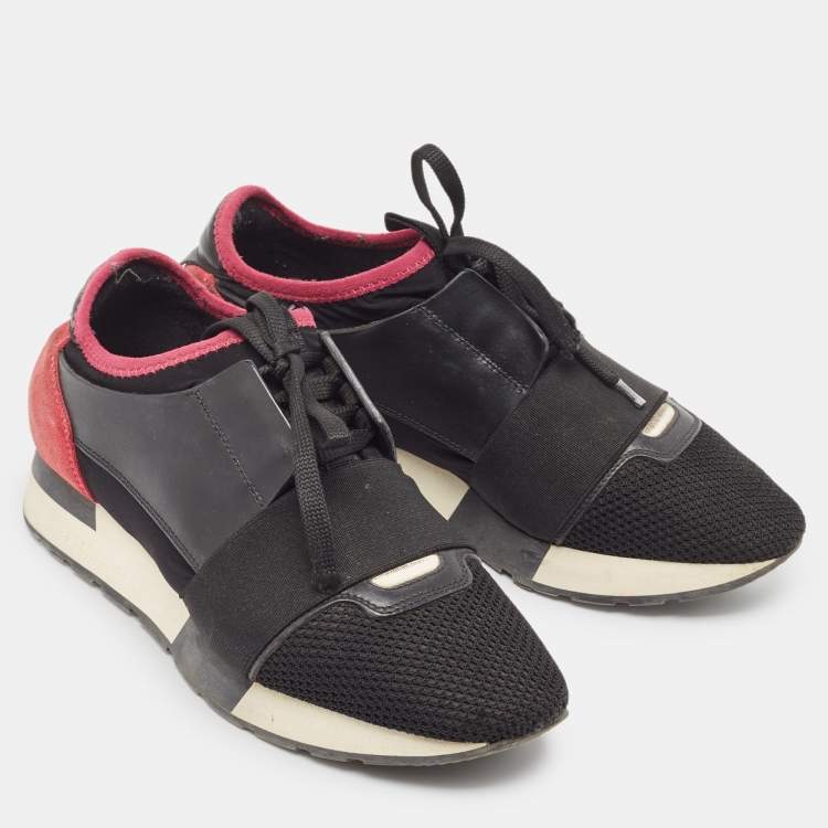 مملوكة مسبقًا Balenciaga Two Tone Mesh and Leather Race Runner Sneakers Size 37