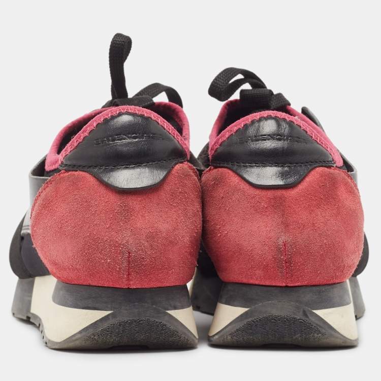 مملوكة مسبقًا Balenciaga Two Tone Mesh and Leather Race Runner Sneakers Size 37