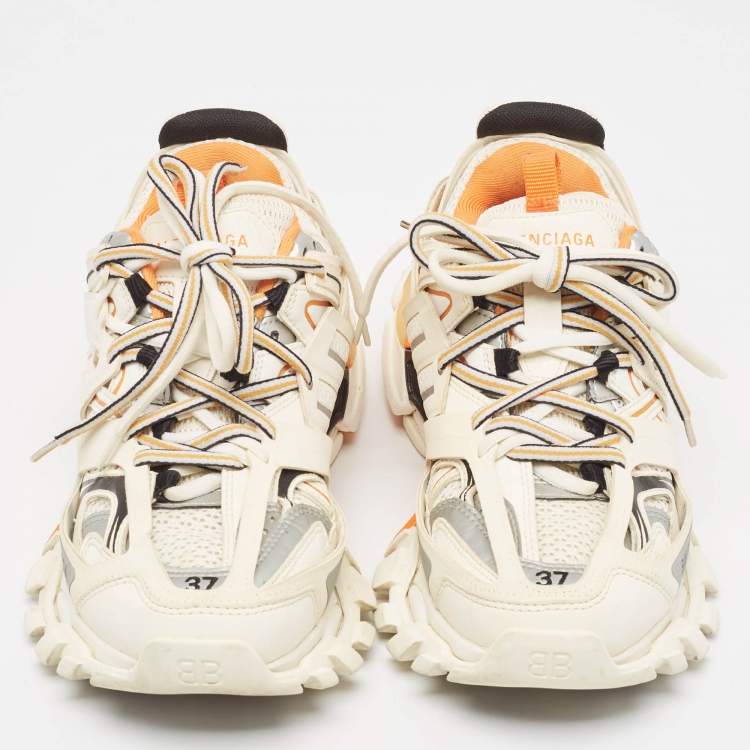 مملوكة مسبقًا Balenciaga White Faux Leather and Mesh Track Sneakers Size 37