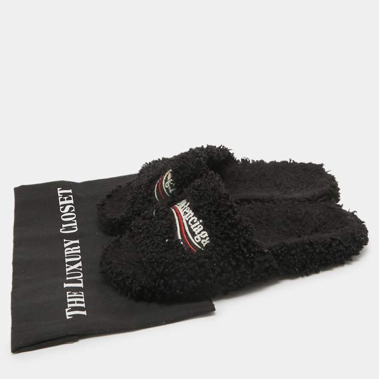 Pre Owned Balenciaga Black Shearing Fur Flat Slides Size 36