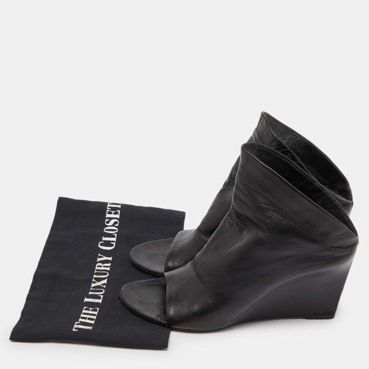 Pre Owned Balenciaga Black Leather Glove Wedge Sandals Size 38.5