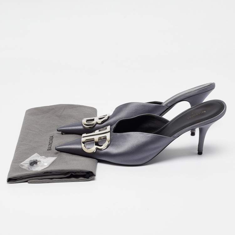 Pre Owned Balenciaga Grey Stain BB Knife Mules Size 39