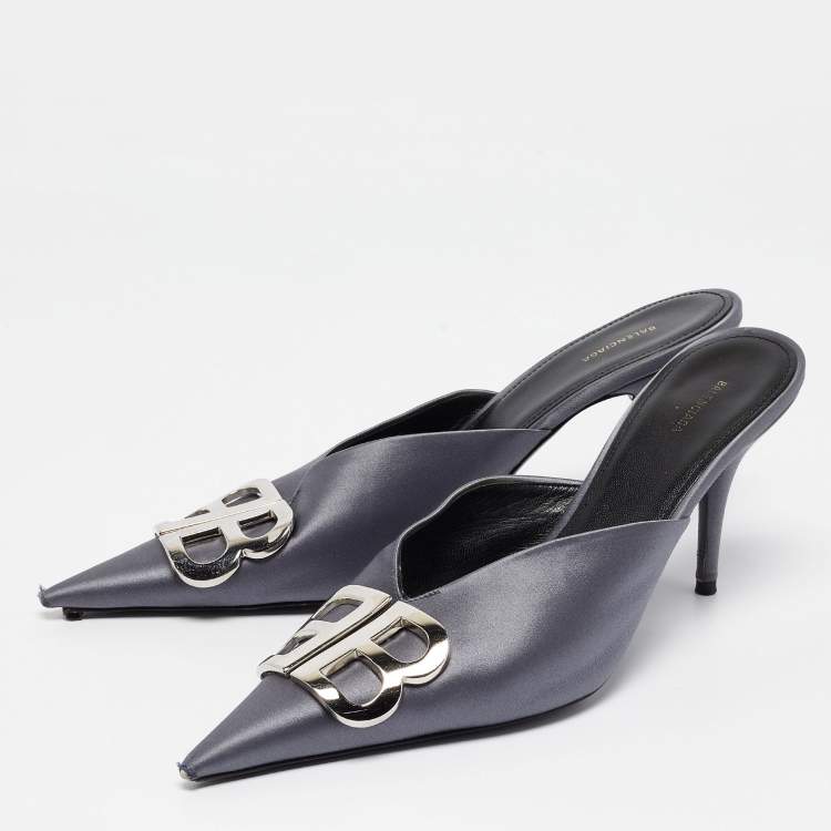 Pre Owned Balenciaga Grey Stain BB Knife Mules Size 39