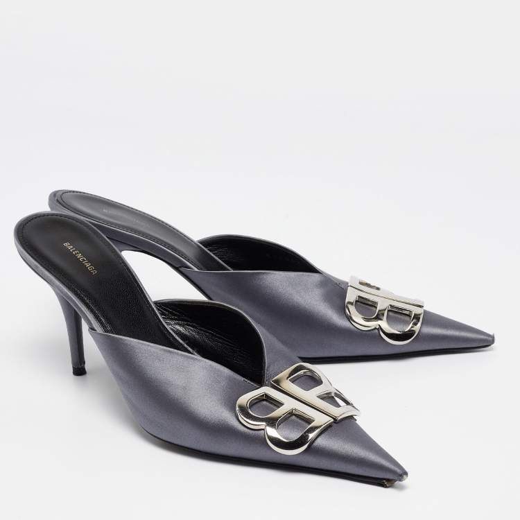 Pre Owned Balenciaga Grey Stain BB Knife Mules Size 39