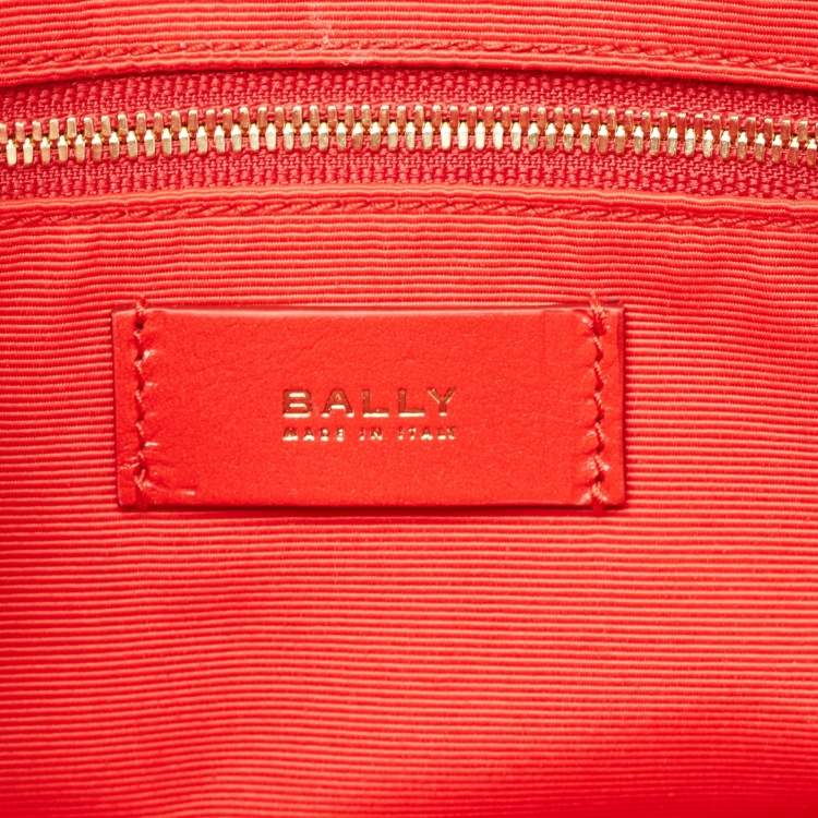 Pre Owned Bally Red Leather Small Beckett Week Top Handle Bag