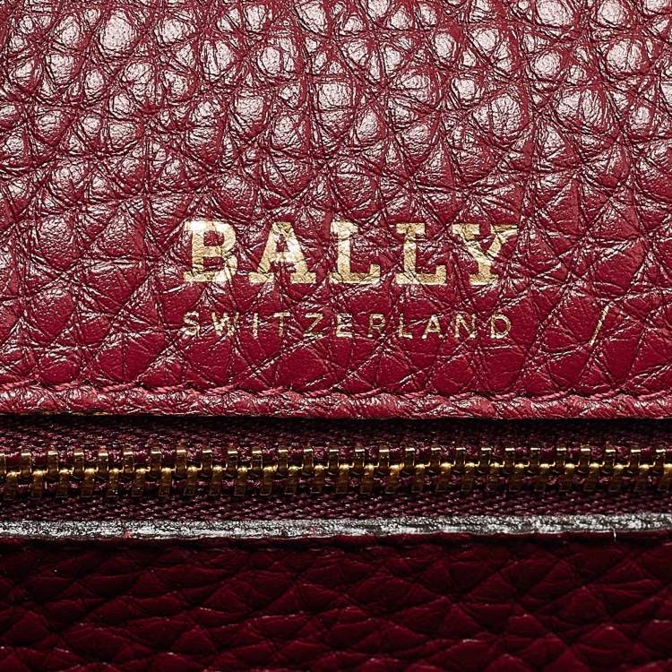 Pre Owned Bally Burgundy Leather B Turnlock Top Handle Bag