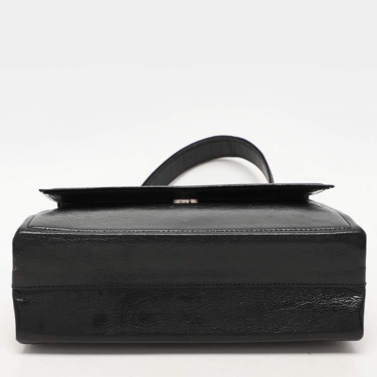 Pre Owned Bally Black Patent Leather Chain Shoulder Bag