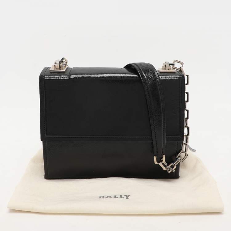 Pre Owned Bally Black Patent Leather Chain Shoulder Bag