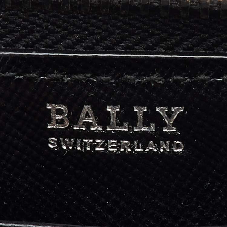 Pre Owned Bally Black Saffiano Leather Salen Zip Around Wallet