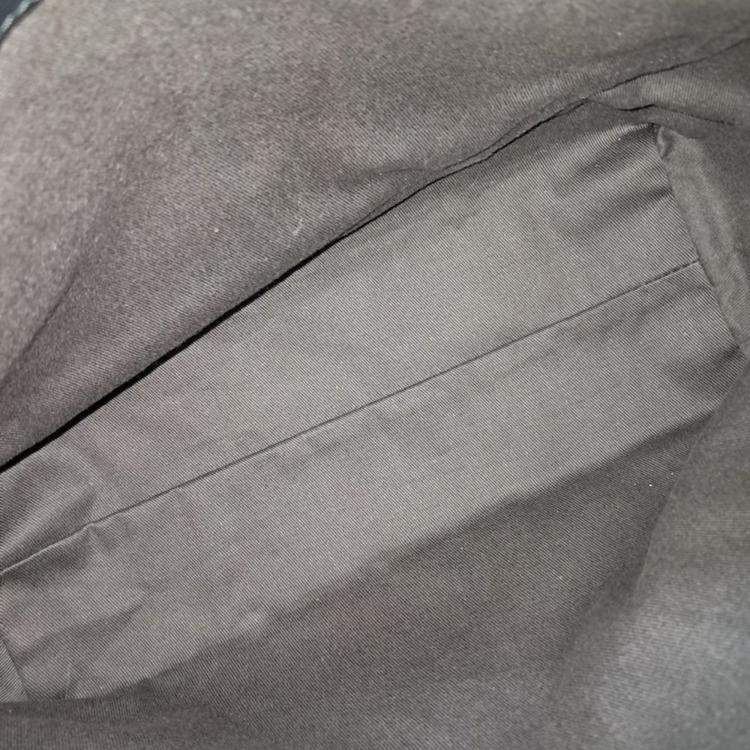 مملوكة مسبقًا Bally Beige Black Leather tote bag