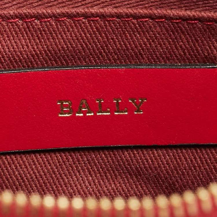Pre Owned Bally Swiss Heart Black/Red Leather Pochette