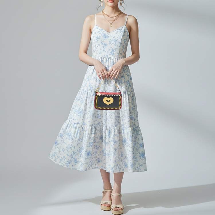 Pre Owned Bally Swiss Heart Black/Red Leather Pochette