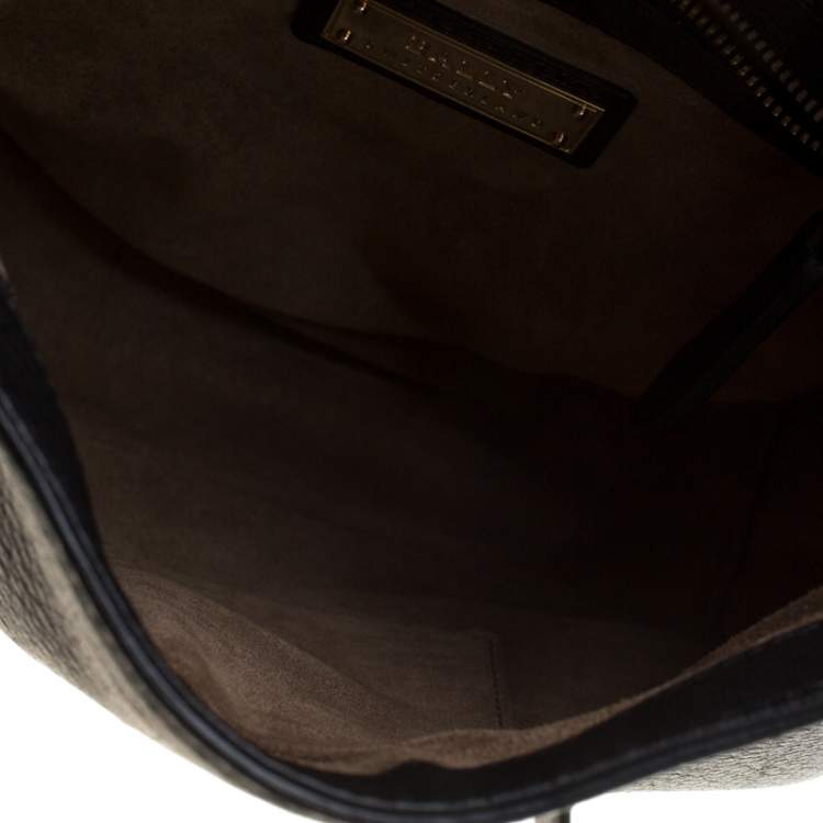 Pre Owned Bally Black Leather Crossbody Bag