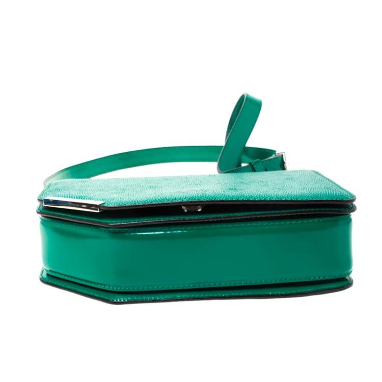 Pre Owned Bally Green Leather Corner Shoulder Bag