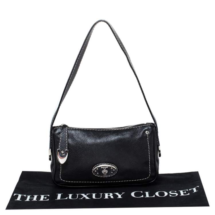 Pre Owned Bally Black Leather Pochette Bag