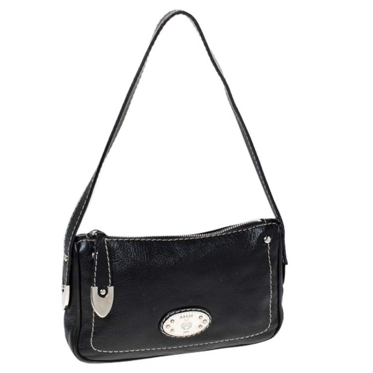 Pre Owned Bally Black Leather Pochette Bag