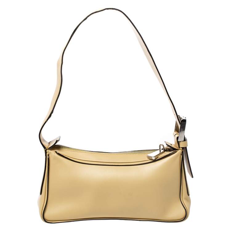 Pre Owned Bally Light Yellow Leather Zip Shoulder Bag
