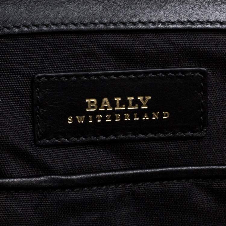 Pre Owned Bally Brown/Black Leather and Patent Leather Frame Top Handle Bag