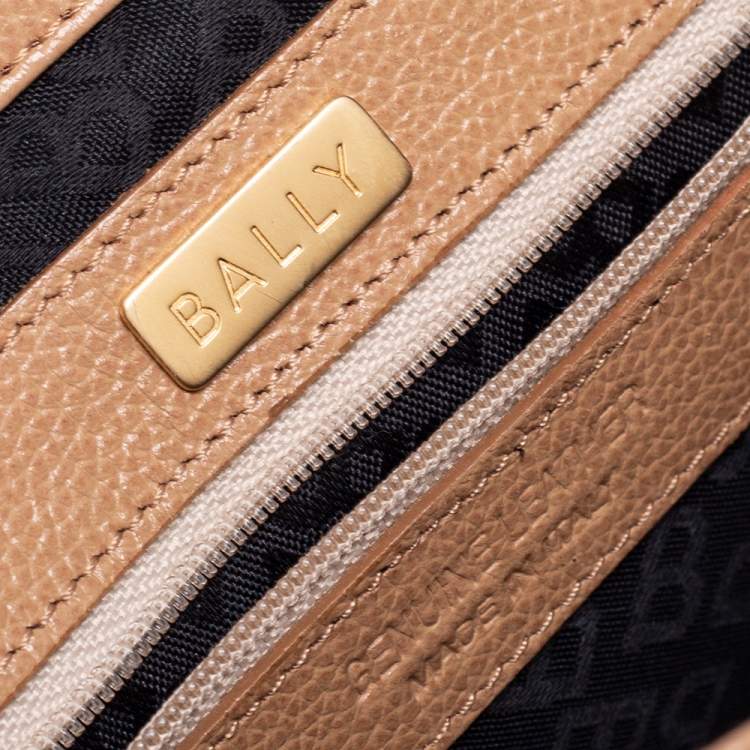 Pre Owned Bally Beige Leather Flap Top Handle Bag