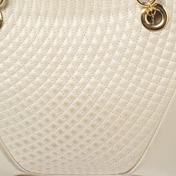 Pre Owned Bally Cream Quilted Leather Fringe Shoulder Bag