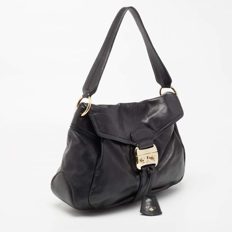 Pre Owned Bally Black Leather Pushlock Flap Shoulder Bag