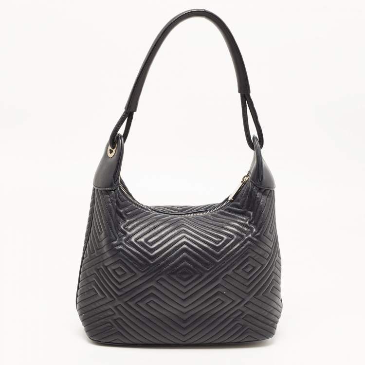 Pre Owned Bally Black Quilted Leather Zip Shoulder Bag