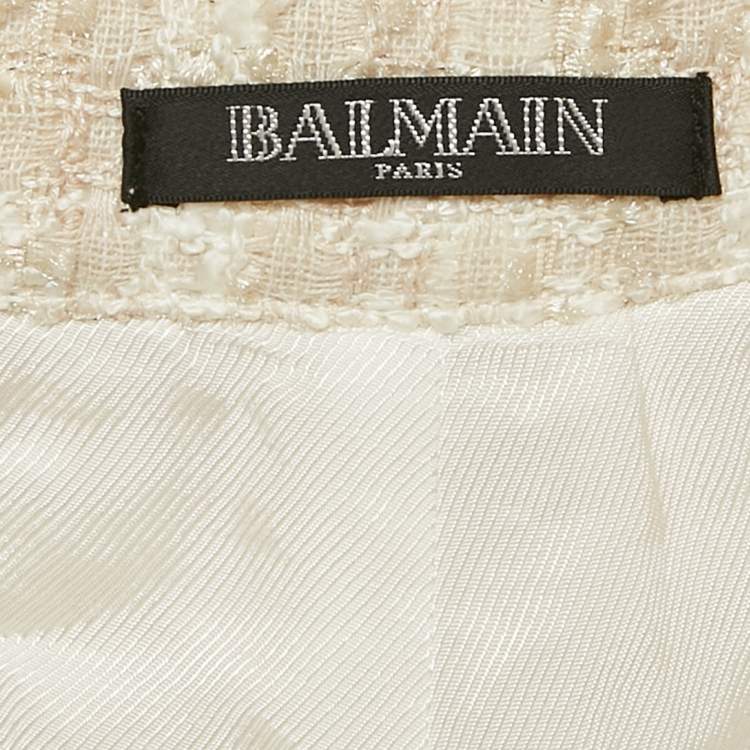 Pre Owned Balmain Off-White Tweed Gold Tone Button Detail Shorts M