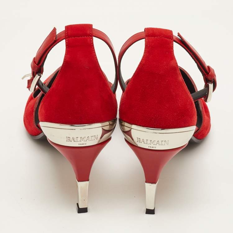 مملوكة مسبقًا Balmain Size 38 Red Suede and Leather Logo Embossed Ankle Strap Pumps