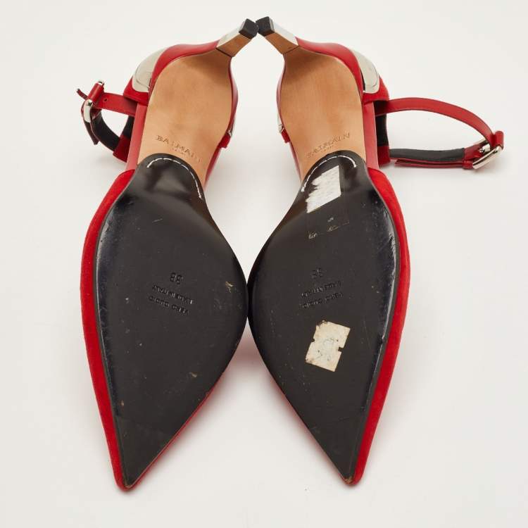 مملوكة مسبقًا Balmain Size 38 Red Suede and Leather Logo Embossed Ankle Strap Pumps