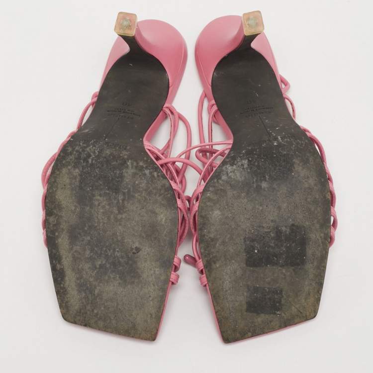 مملوكة مسبقًا Black Suede Studio Size 40 Pink Leather Ankle Strap Sandals