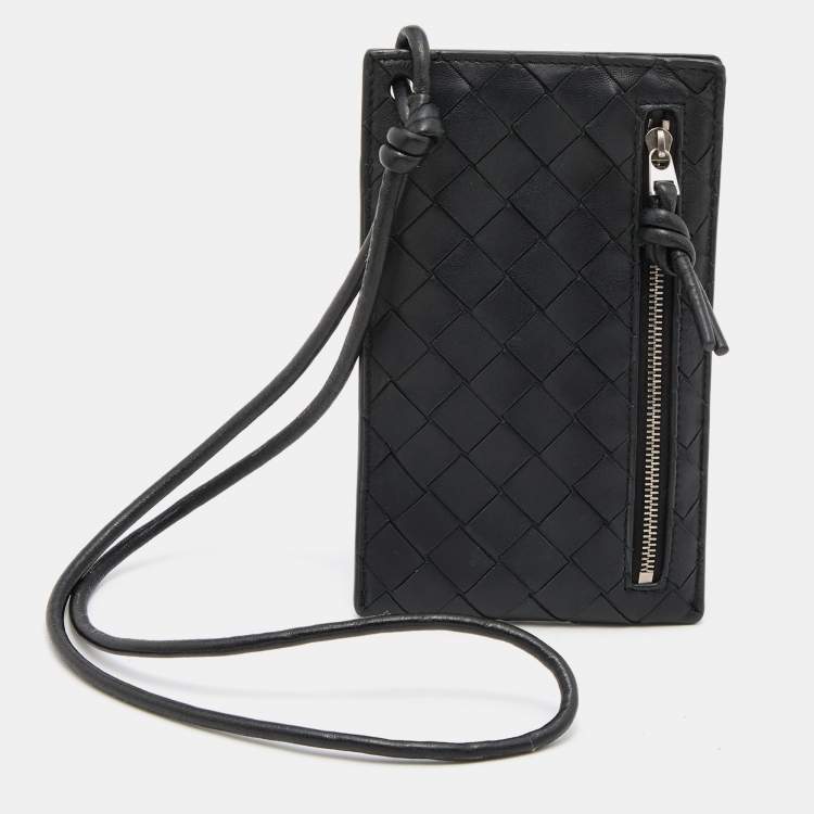 Pre Owned Bottega Veneta Black Intrecciato Leather Phone Cover